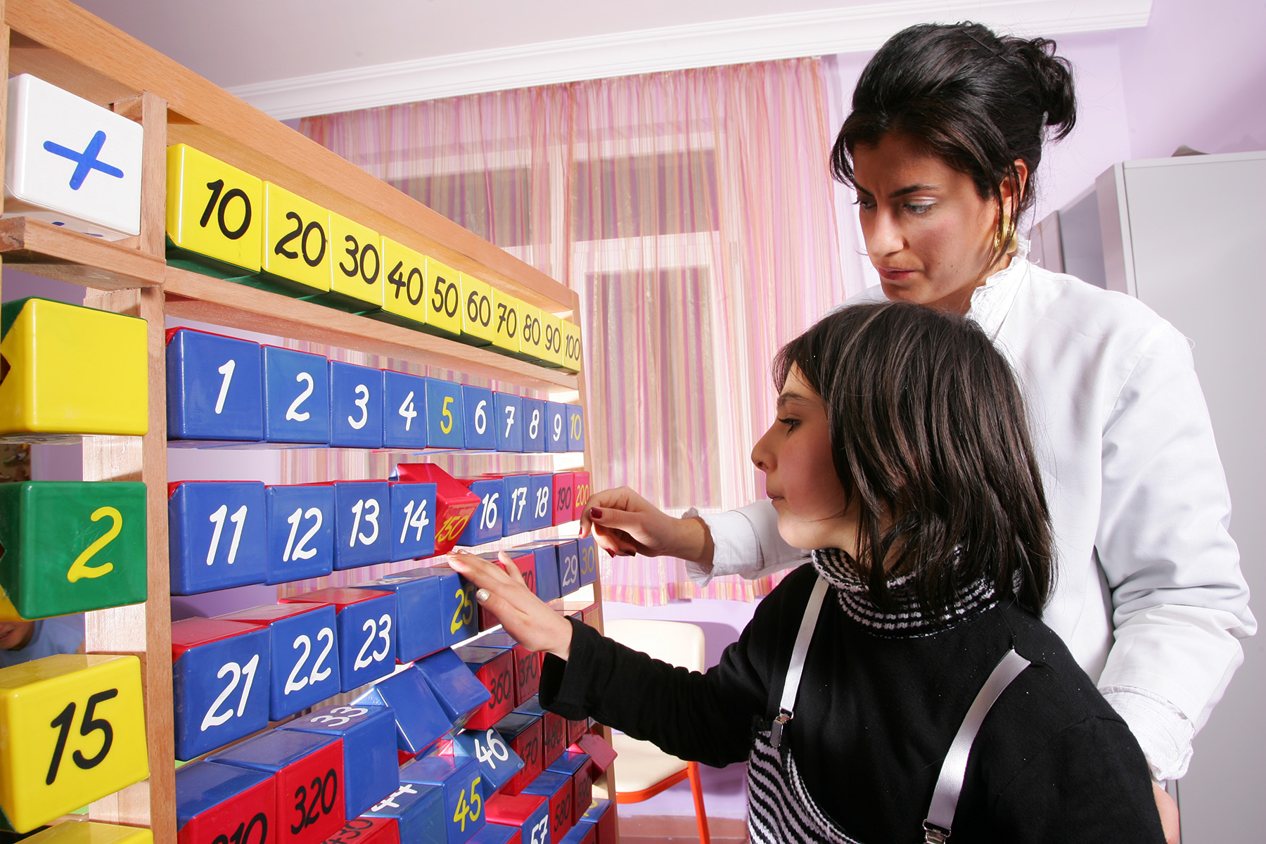 Kurumumuzdan Kareler